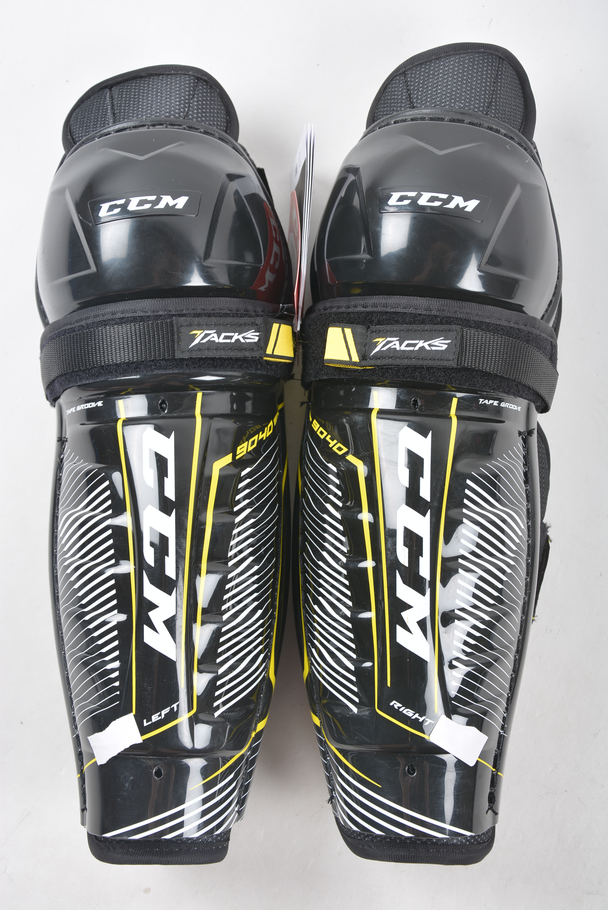ccm tacks 9040 shin guards
