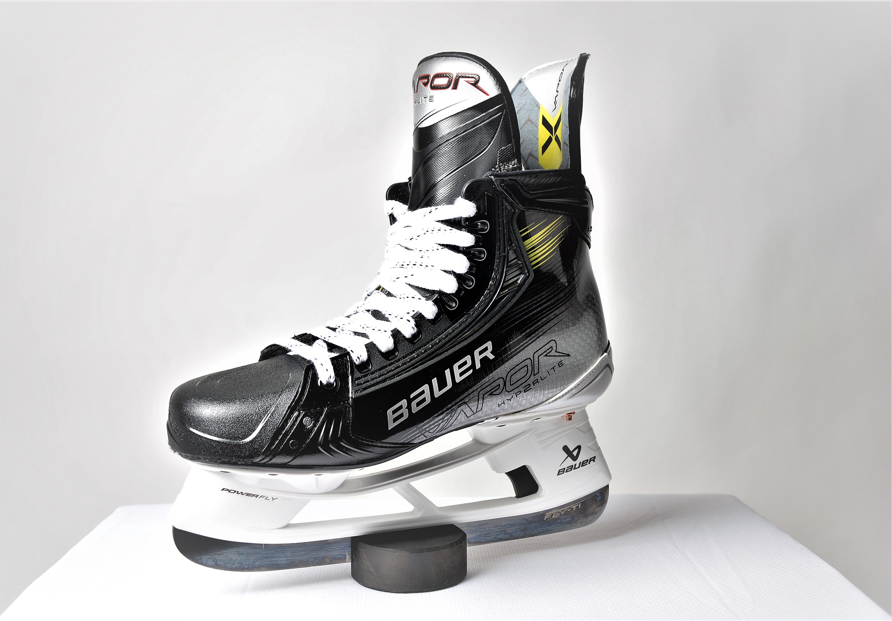 BAUER スケート靴 S23 TIベイパー ハイパーライト2 シニア アイス 