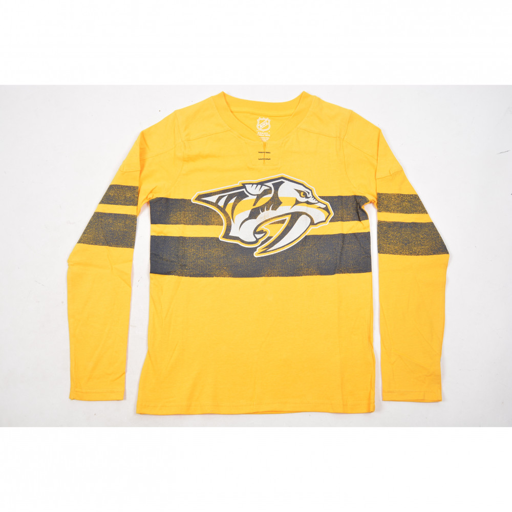 Nashville Predators shirt