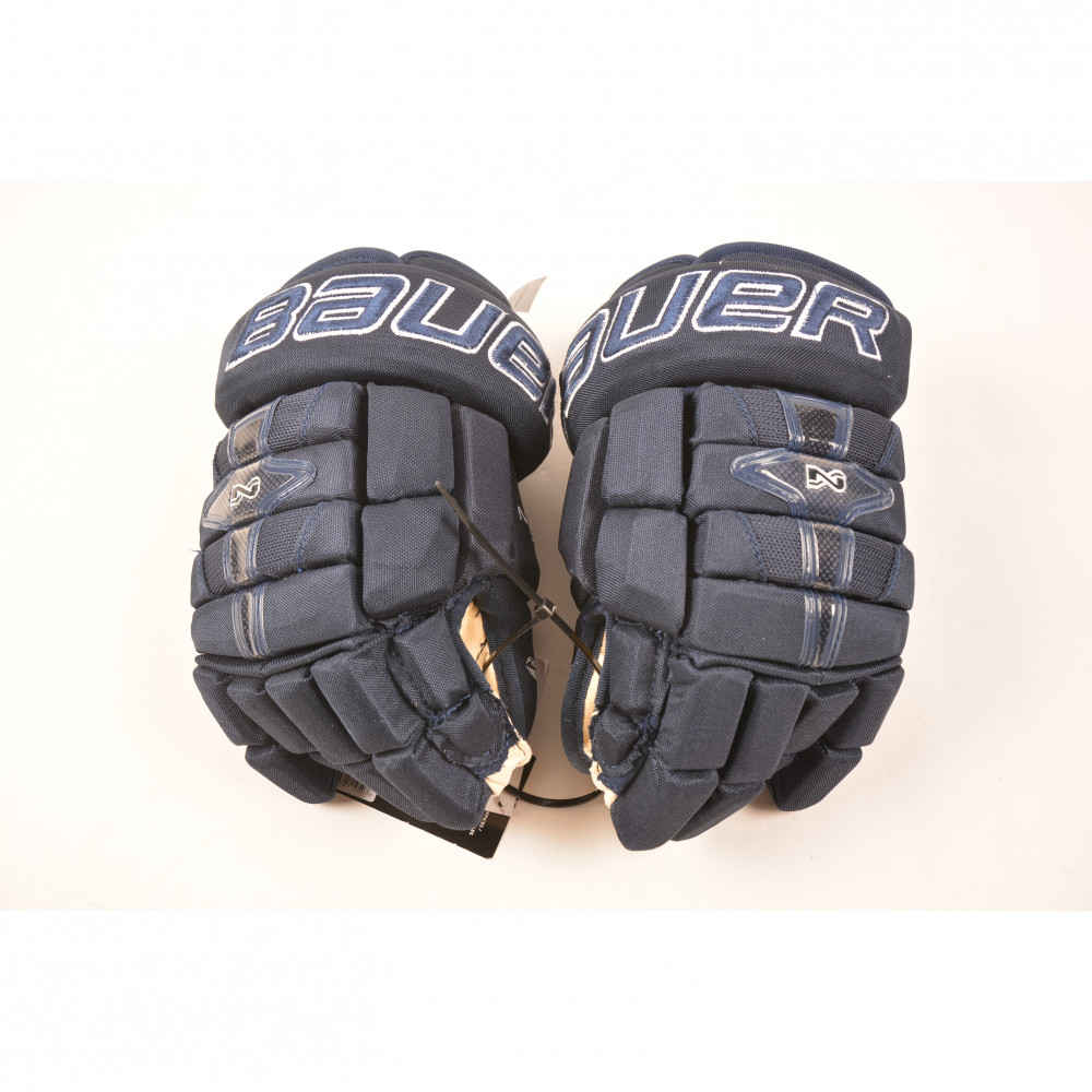 Bauer Nexus 9000 gloves