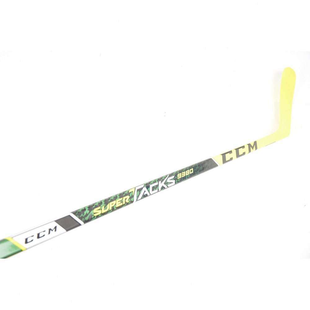 CCM 9380 Super Tacks maila