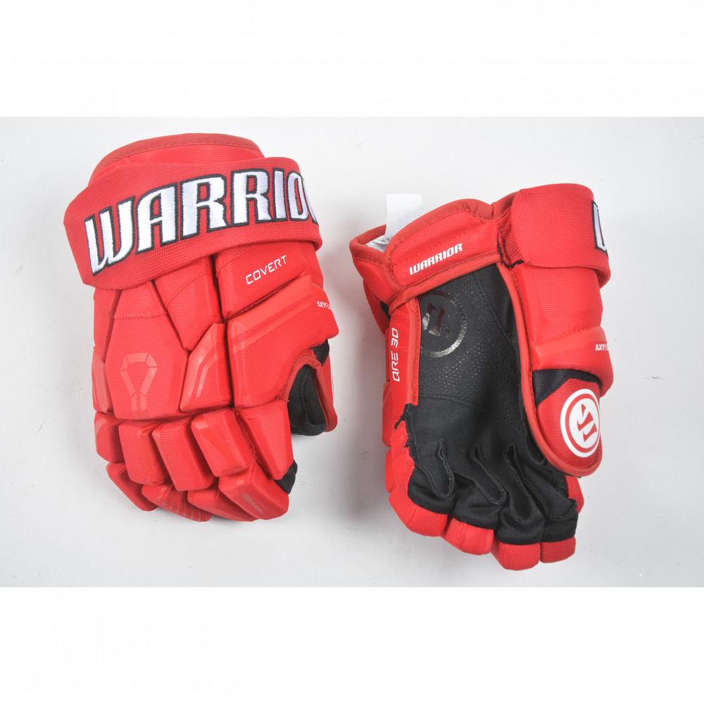 Warrior Covert QRE 30 gloves, red