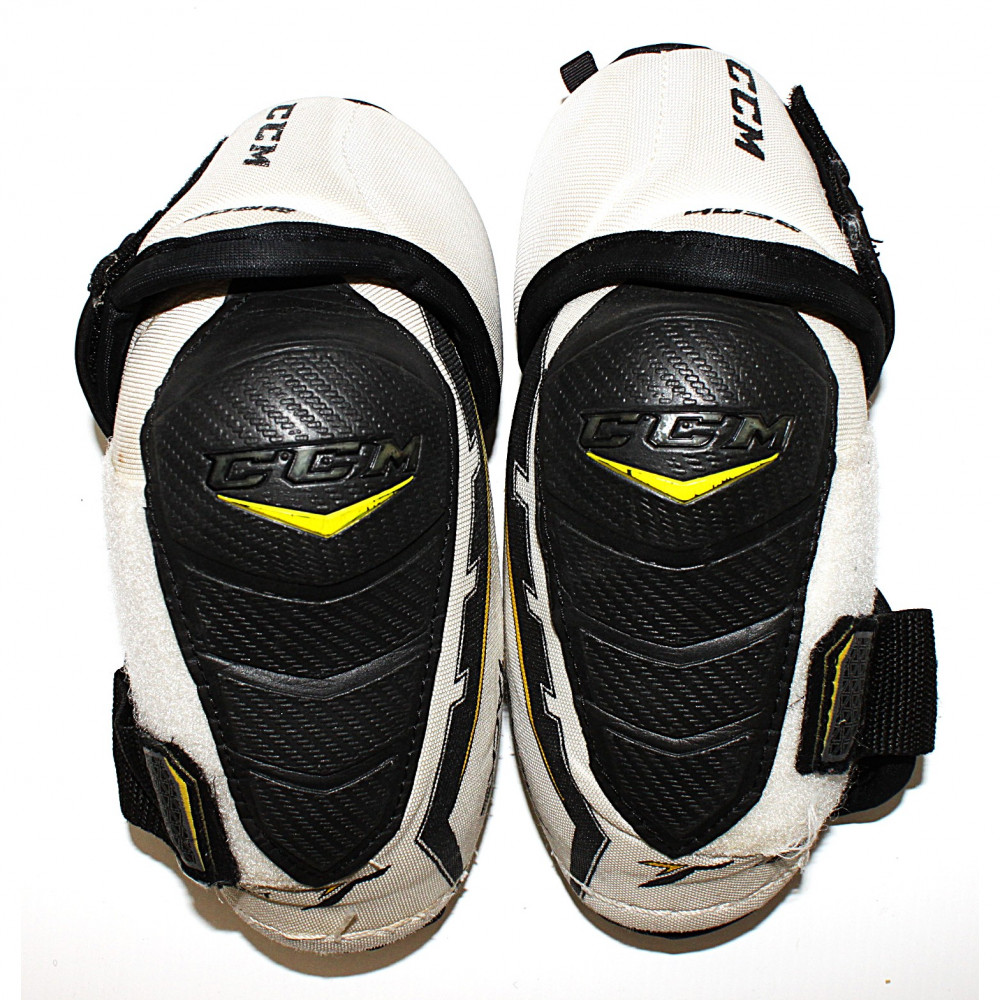 CCM TACKS 4052 KYYNÄRSUOJAT JR-L