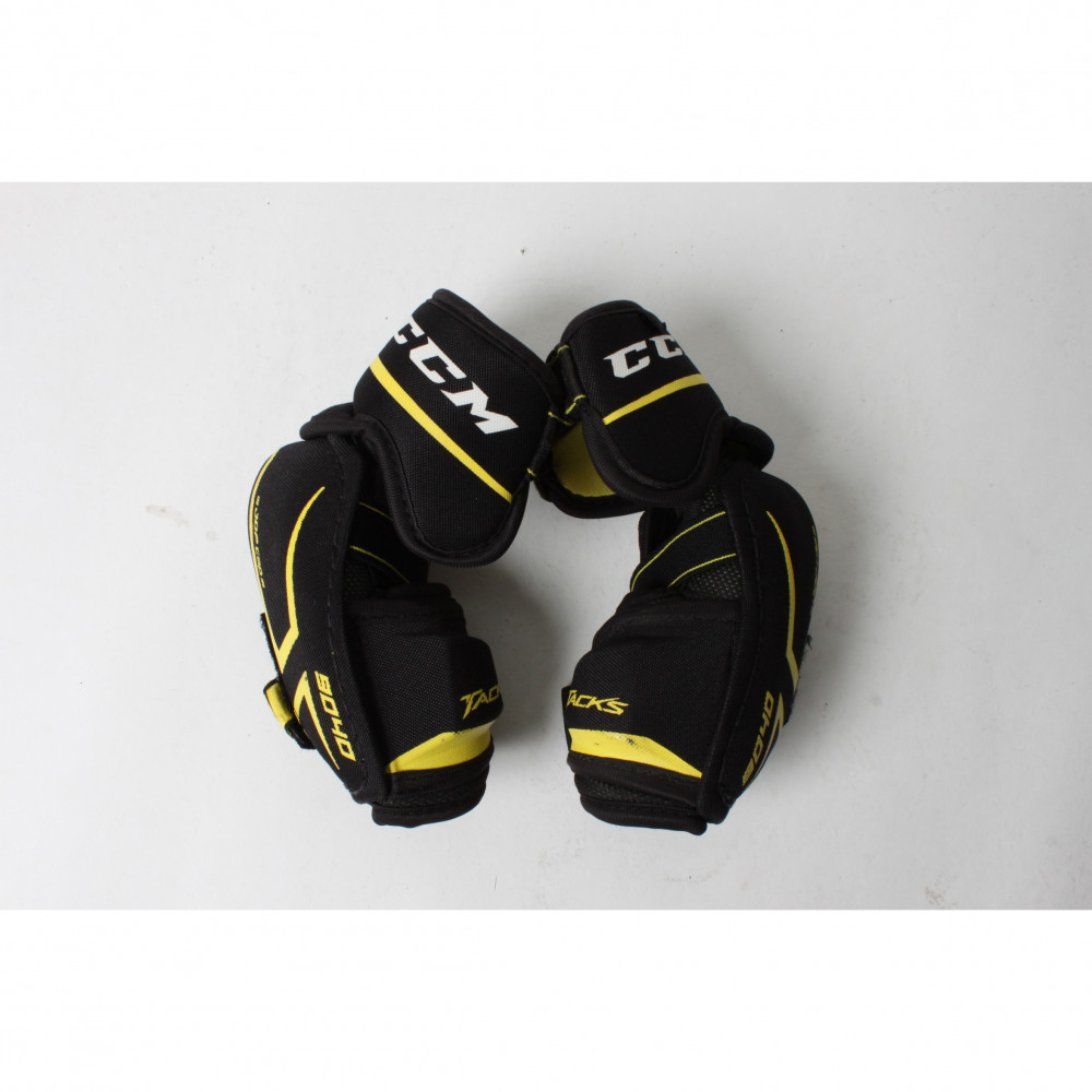 CCM TACKS 9040 KYYNÄRSUOJAT JR-S