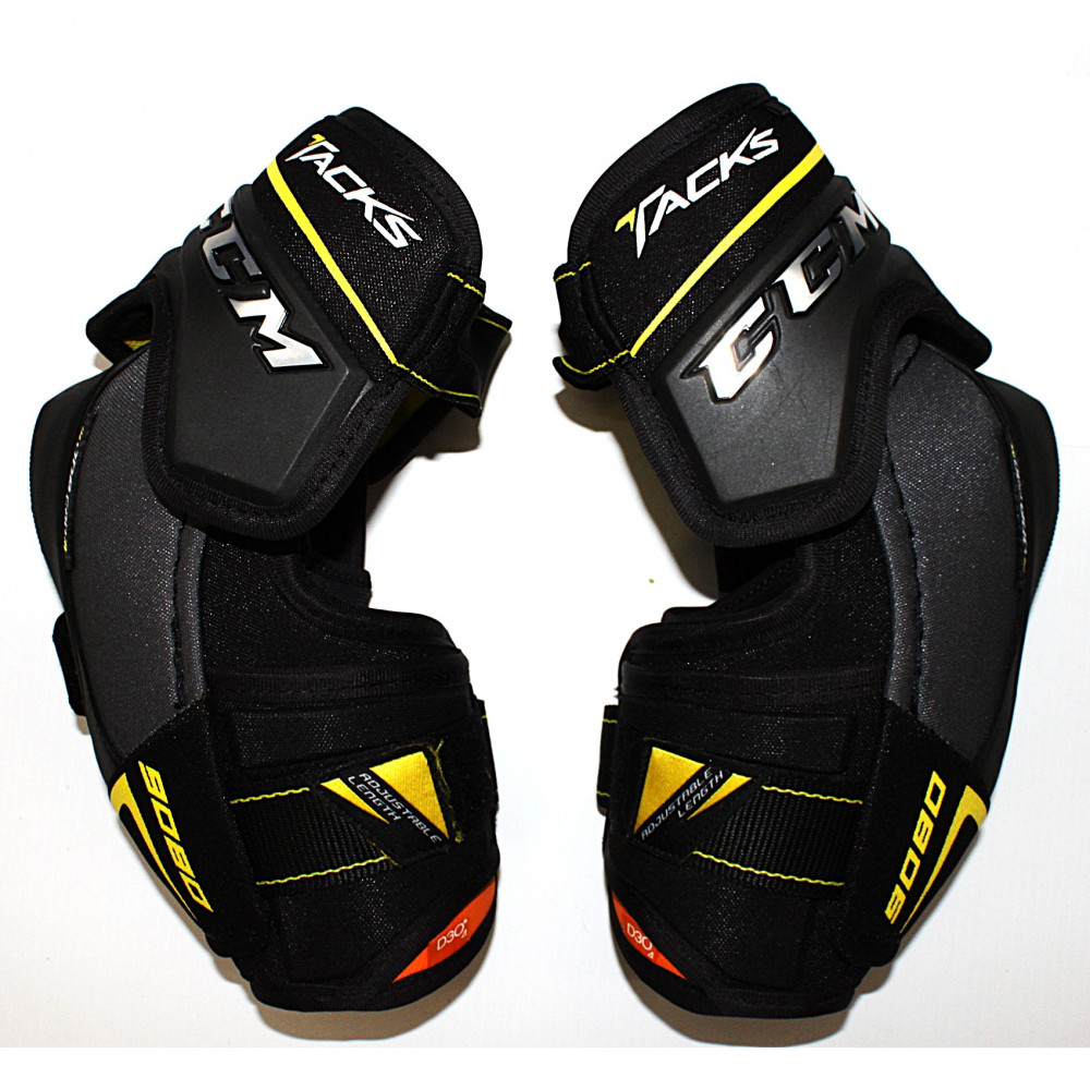 CCM TACKS 9080 KYYNÄRSUOJAT SR-L