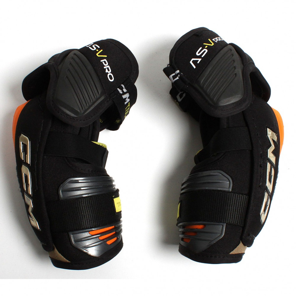 CCM TACKS AS-V PRO KYYNÄRSUOJAT JR-L