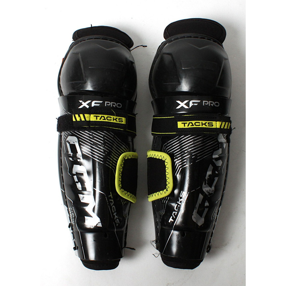 CCM TACKS XF PRO POLVISUOJAT 9"
