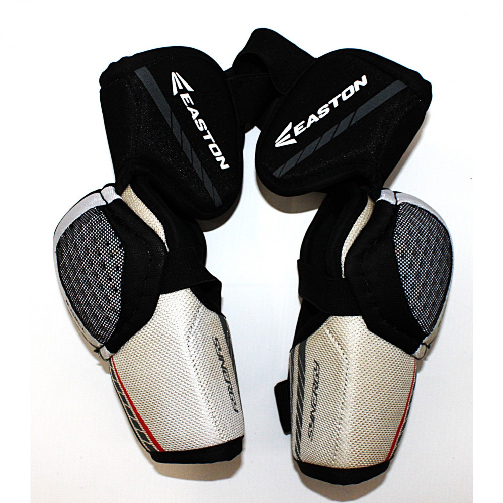 EASTON SYNERGY 40 KYYNÄRSUOJAT SR-M