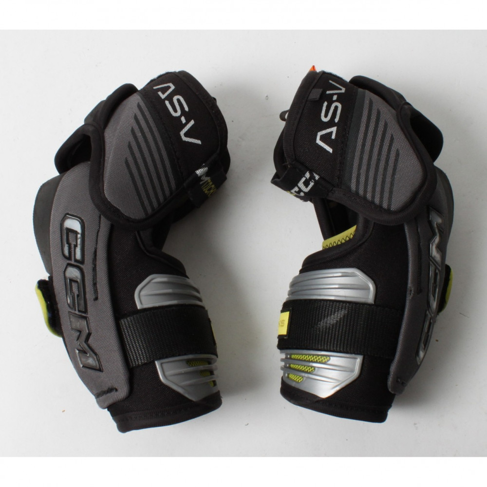 CCM TACKS AS-V KYYNÄRSUOJAT JR-L