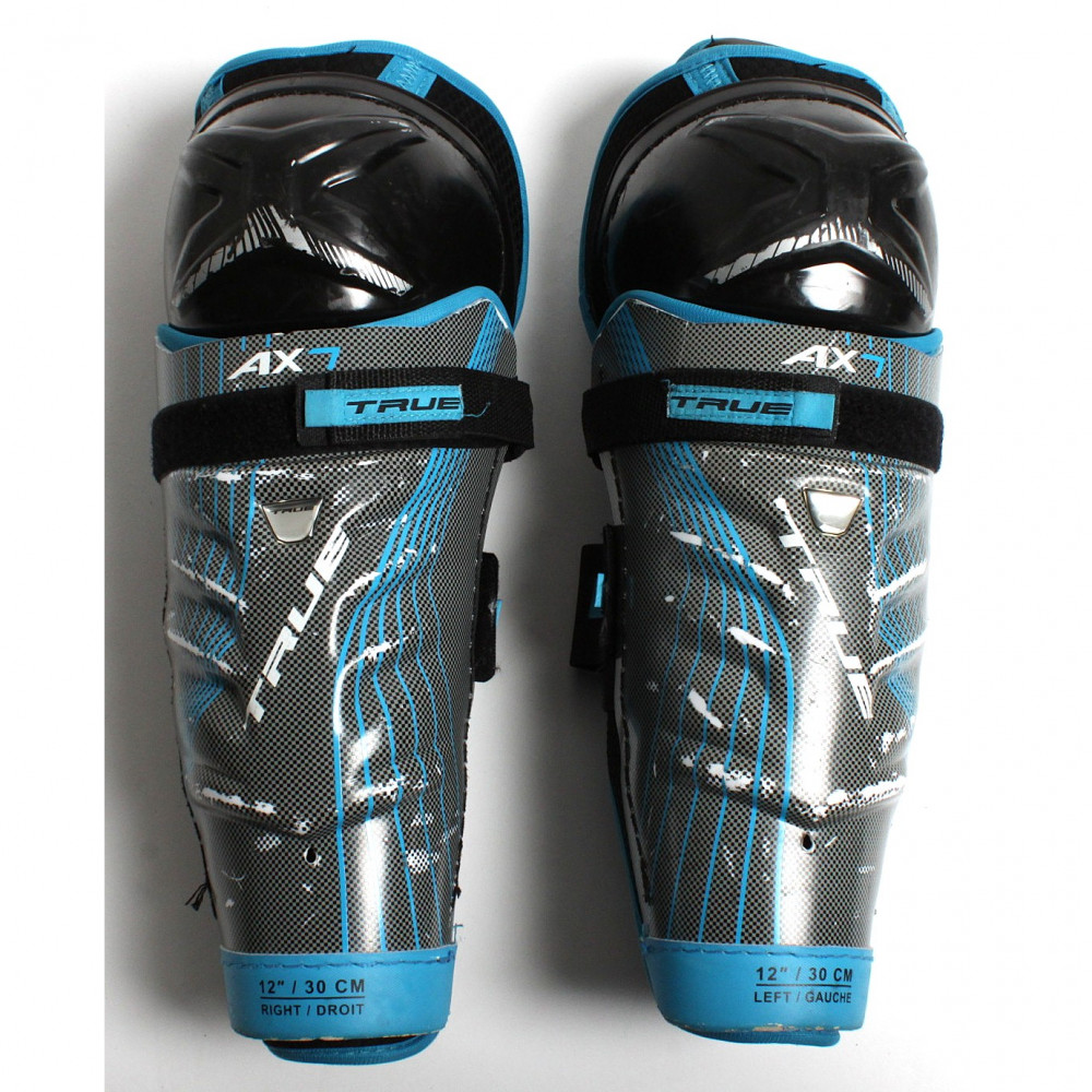 TRUE AX7 SHIN GUARD 12"