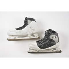 CCM 652 Super Tacks skates