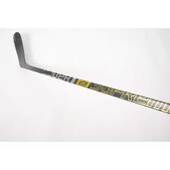 Bauer Supreme 2S PRO pelaajan custom maila "Olavi Vauhkonen" flex 102